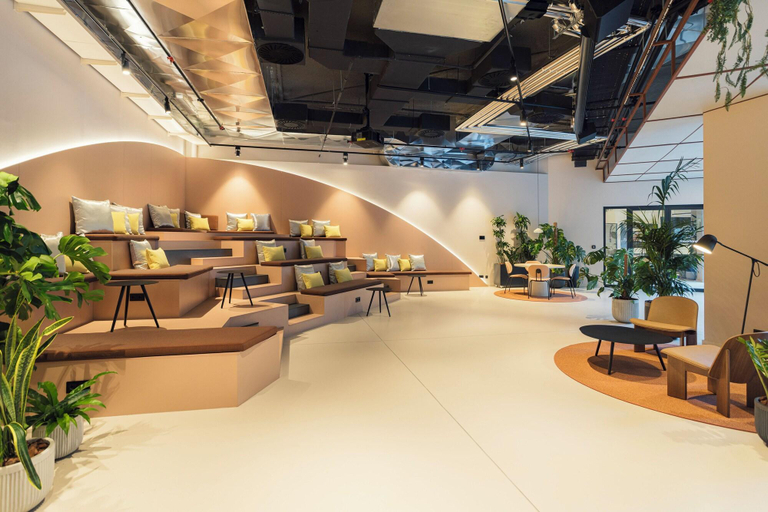 Public Area 5, The Social Hub Porto, Porto