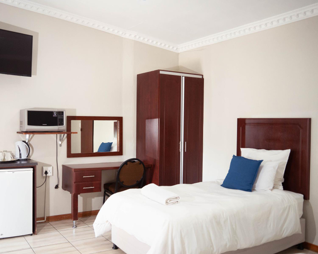 Others 5, The Executive House, Amajuba