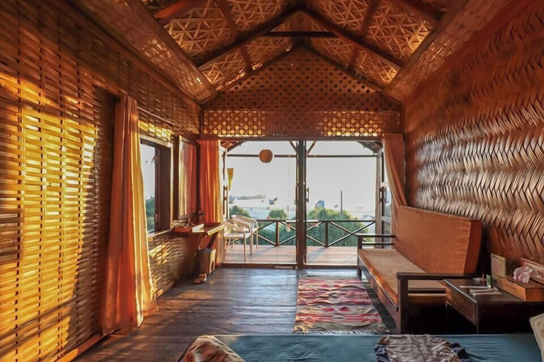 Room 2, Sampan Beach Resort Saintmartin, Maungtaw