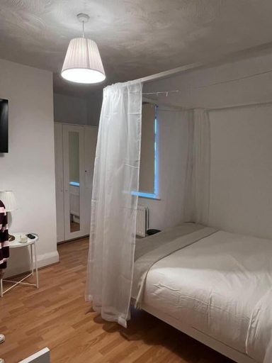 Room 3, The Cotton Mill Hideaway, Tameside