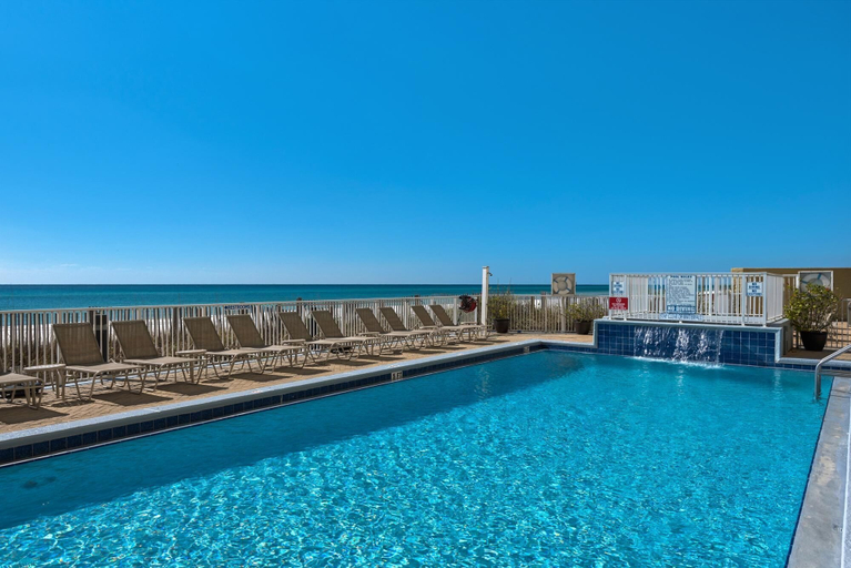 Pool 1, Emerald Isle Resort 605, Bay