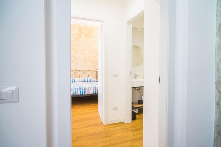 Others 4, P&P House 38 Bilo 2, Bergamo