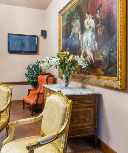Public Area 2, Residence La Fenice, Praha 1