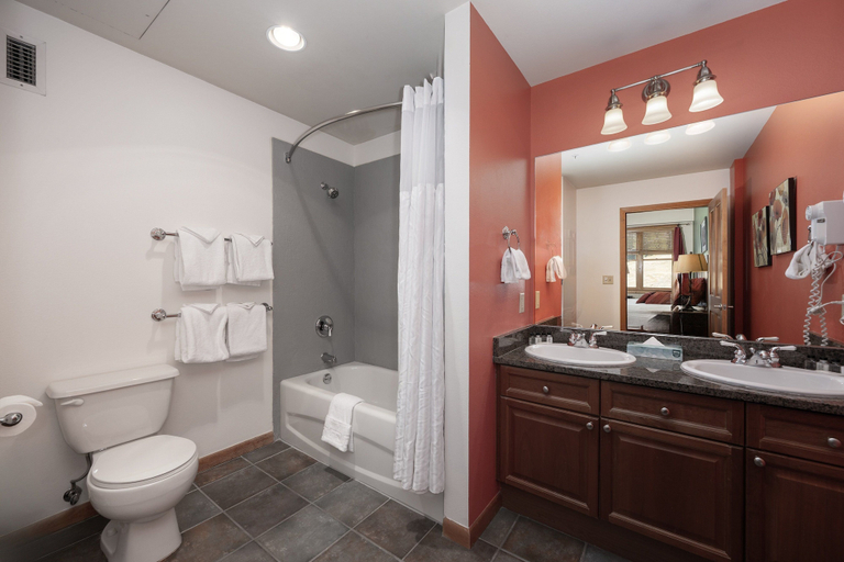 Bathroom 3, Zephyr Mountain Lodge, Condo | 2 Bedroom (Select-Rated Condo 1707), Grand