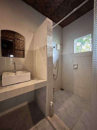 Bathroom 4, om horizon ecoresort, Loay