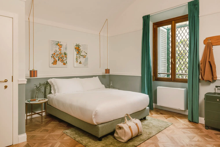 Room 3, Bob W Florence Santa Croce, Florence