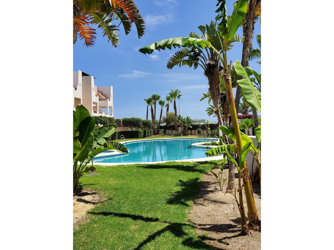 5, Cozy Apartment in Vera, Just Steps from the Beach, Almería