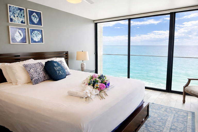 Bedroom 3, Ocean View Luxury Condo, San Diego