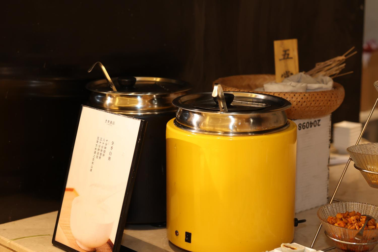 Food & Drinks 5, JI Hotel Shanghai Wujiaochang Shiguang Road, Shanghai