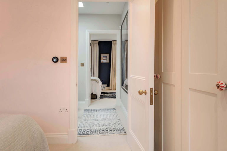 Interior 5, Gorgeous 3 bed House in Sloane Square With Garden, London