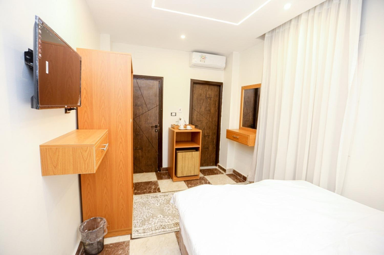 Bedroom 2, Imperial Pyramids View, Al-Ahram