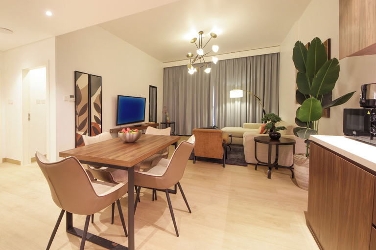 Dining 2, 1BR with Beach Access La cote La mer