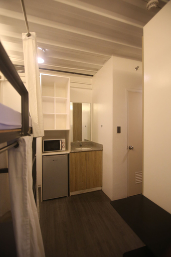 Room 3, Quarto PH, Taguig