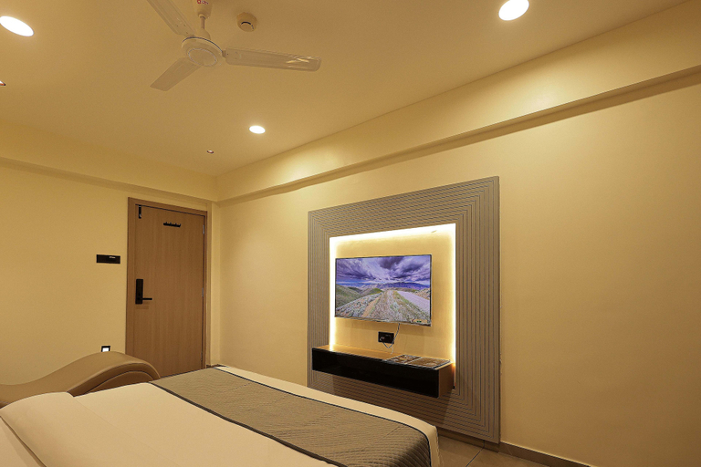 City view 2, HOTEL THE AVANTA - SP RING ROAD, Ahmadabad