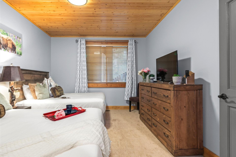 Bedroom 3, Black Bear Lodge BBL-351B by KBM, Summit