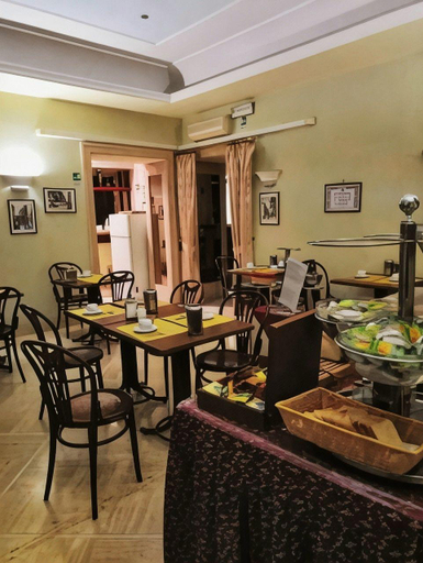 Food & Drinks 4, Hotel Dina, Rome