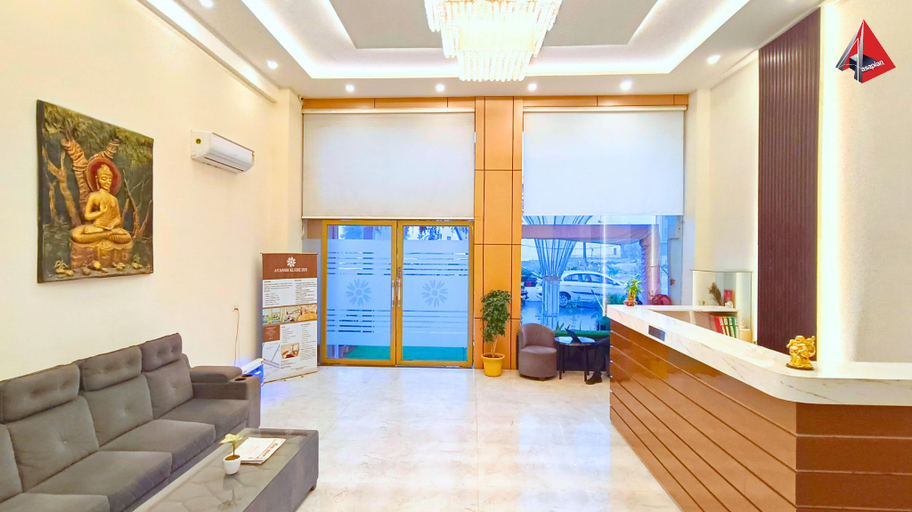 Public Area 2, AYANSH KLYDE INN, Lucknow