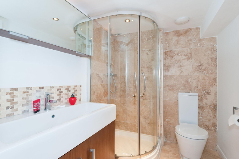 Bathroom 3, Strawberry Fields, Brighton and Hove