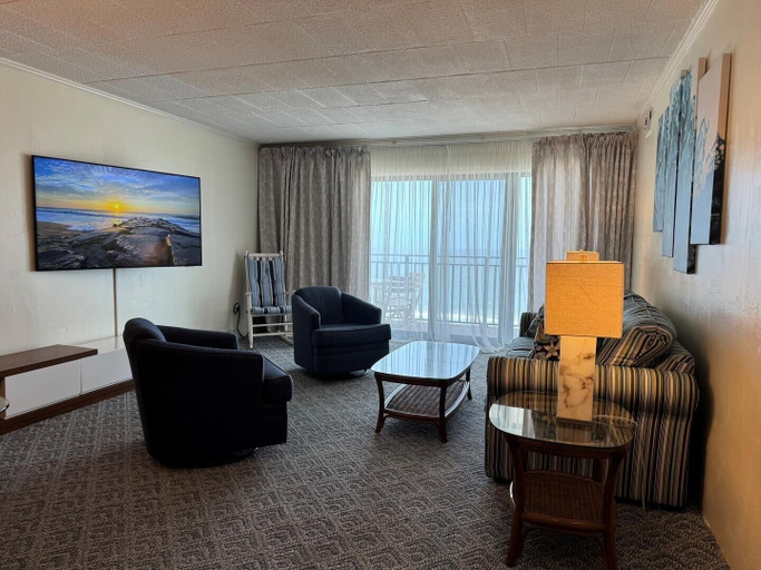 Living area 5, Ocean Hideaway 610 2 Bedroom Condo by RedAwning, Worcester