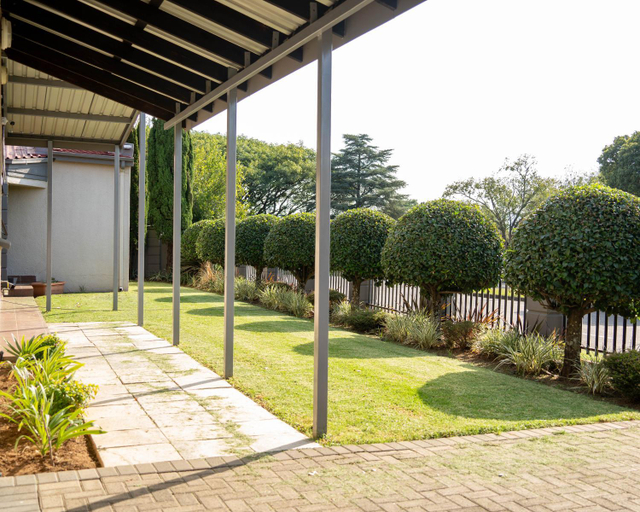 Others 5, The Executive House, Amajuba