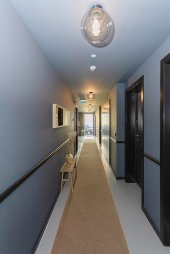 Lobby sitting area 4, Regras Apartments & Garden A18 by Benefit Collection, Porto