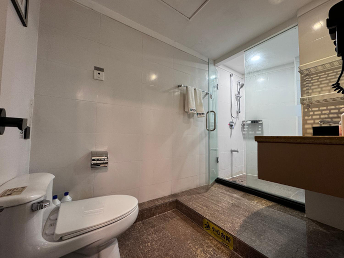 Bathroom 3, Yixuan Yasi Apartment-free shuttle during the Canton Fari, Guangzhou
