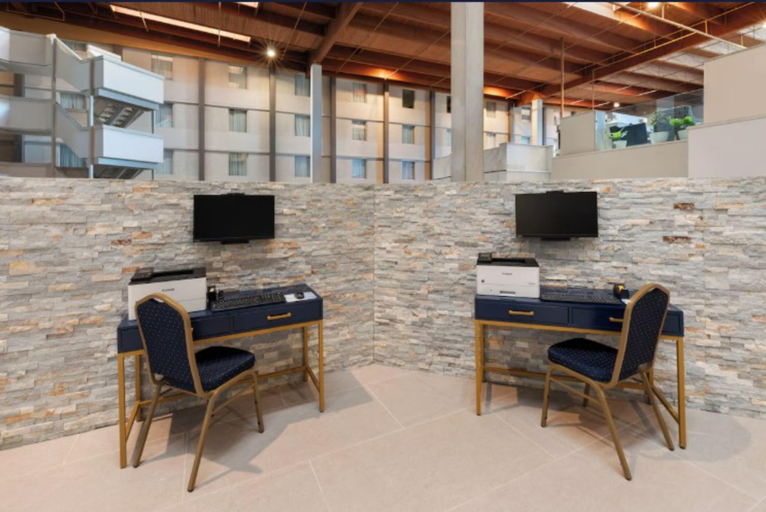 Public Area 4, Ramada by Wyndham DFW Airport, Irving