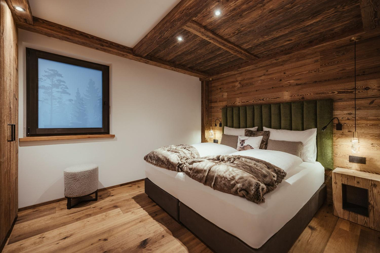 5, Luxury Chalet P, Bolzano