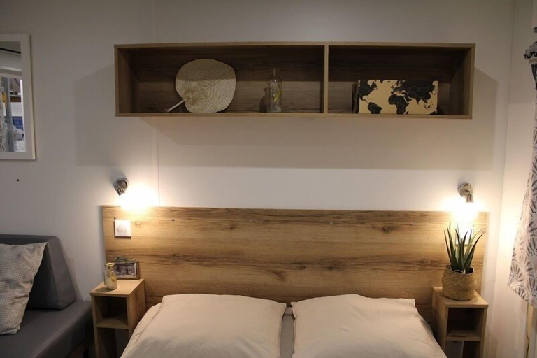 Bedroom 3, Parc de Nibelle, Loiret