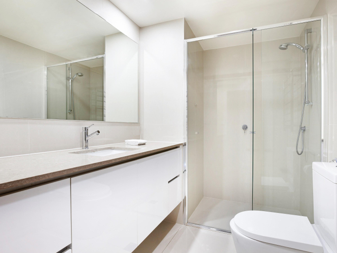 Bathroom 3, Paradise Centre Apartments Surfers Paradise, Gold Coast