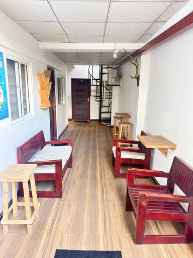 Public Area 2, SEBASTIAN TRANSIT KATUNAYAKE, Katana