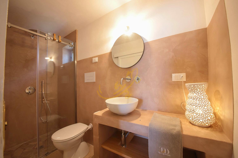 Bathroom 4, TD Trulli Chiara Tastefully Decorated with Pool, Brindisi