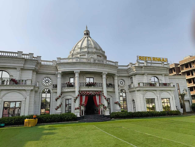 Front of property, Reeti Rivaaj Hotel Patna, Patna