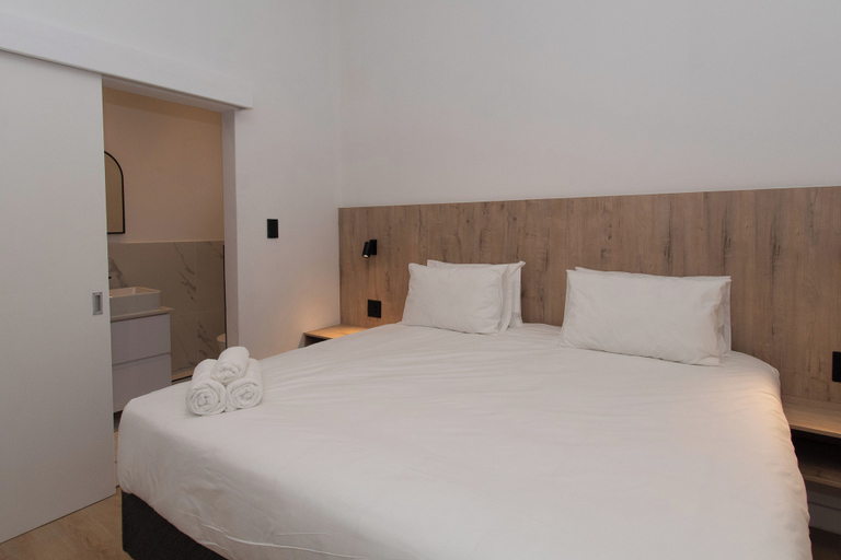 Room 3, Elsewhere, City of Cape Town