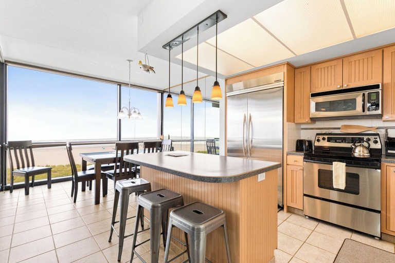 Others 5, Sand and Sea Condos, Clatsop
