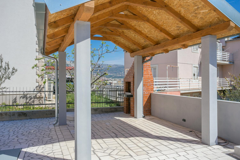 Others 5, Family-friendly apartments with swimming pool Split - 21026, Split