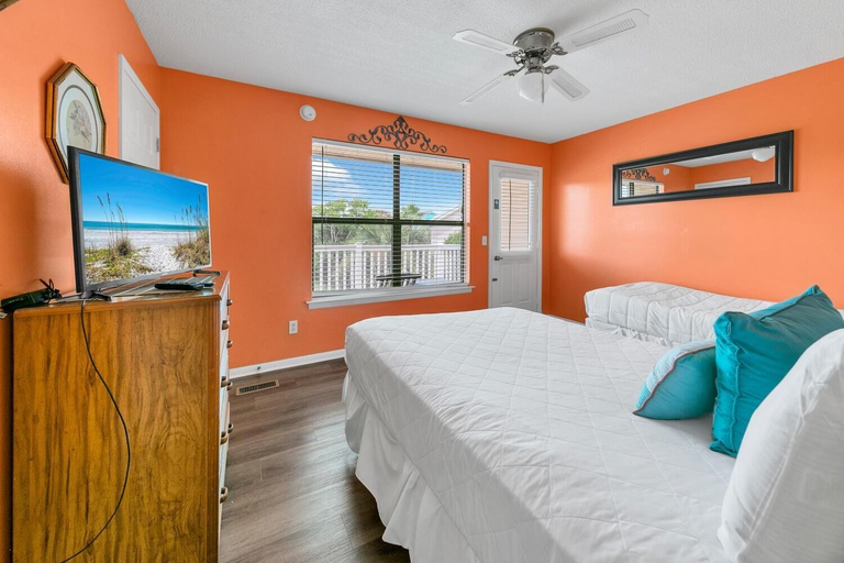 Bedroom 2, Laguna Beach Breeze, Bay