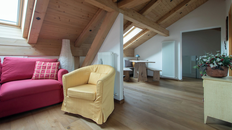 Interior 5, Per Piatta 14, Sondrio