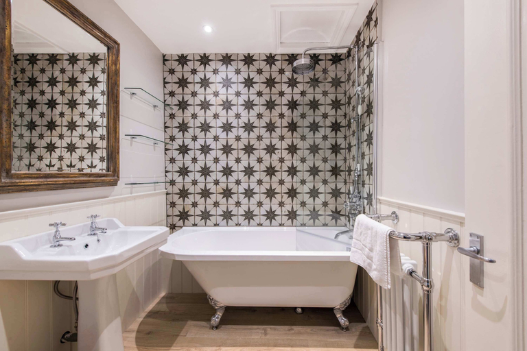 Interior 1, Stunning 2-bedroom Flat in Fulham, London