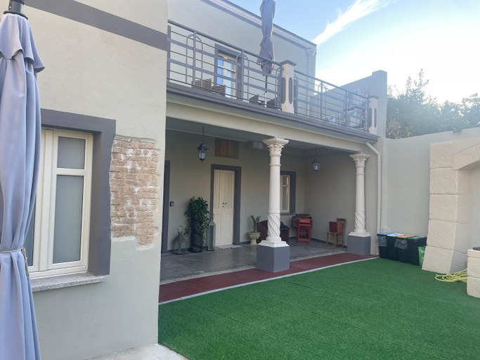 Exterior 4, Luxar Suites & Apartments, Cagliari