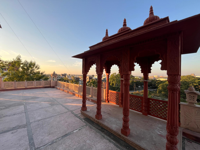 Others 4, Hotel Meraya, Ahmadnagar
