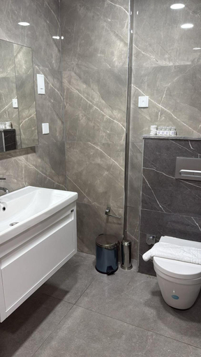 Bathroom 4, Altinkaya Holiday Resort