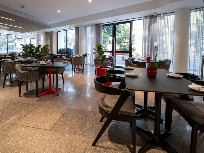 Food & Drinks 5, ANEW Hotel Green Point Cape Town , City of Cape Town