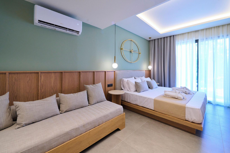 Bedroom 2, Monarco Executive Rooms, South Aegean