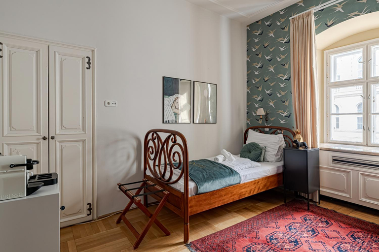 Bedroom 2, Giselle Buda Castle, Budapesti