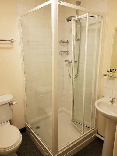 Bathroom 3, The Cross Scythes, Derbyshire