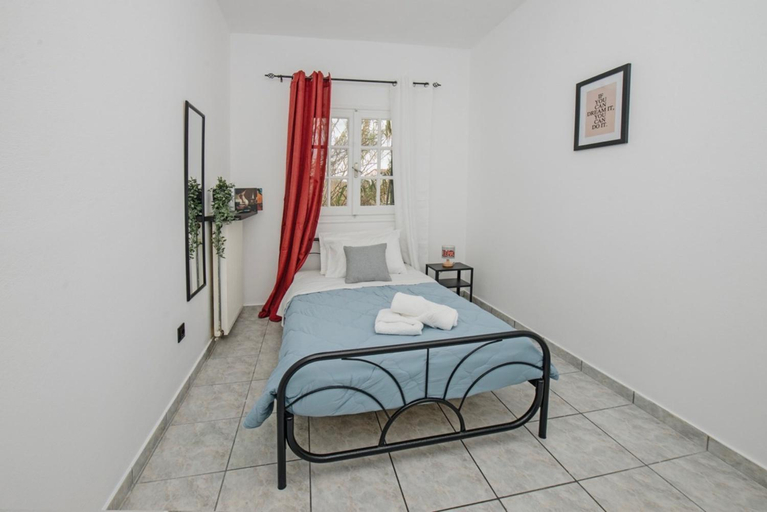 Bedroom 2, Ionian Luxury Apartments, Ionian Islands