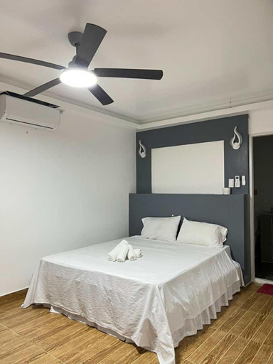 Bedroom 2, Shiri Hotel Pool Villa 2 쉬리호텔 풀빌라 2, Silang