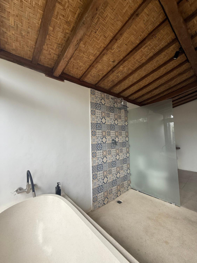 Bathroom 4, Bale D'Uma Joglo, Gianyar