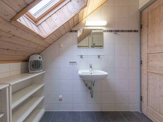 Bathroom 3, perfektes Ferienhaus fur Familien, Mecklenburgische Seenplatte